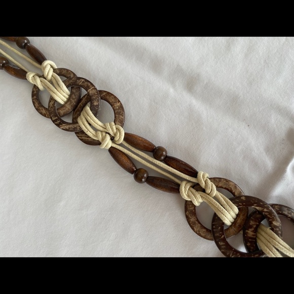 Wood belt - Picture 2 of 4